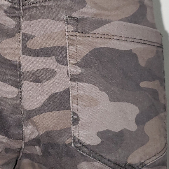 Democracy Women's Ab Solution Jegging - Picture 11 of 16